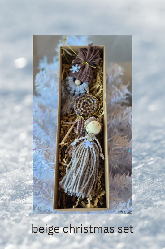 005 - beige christmas set