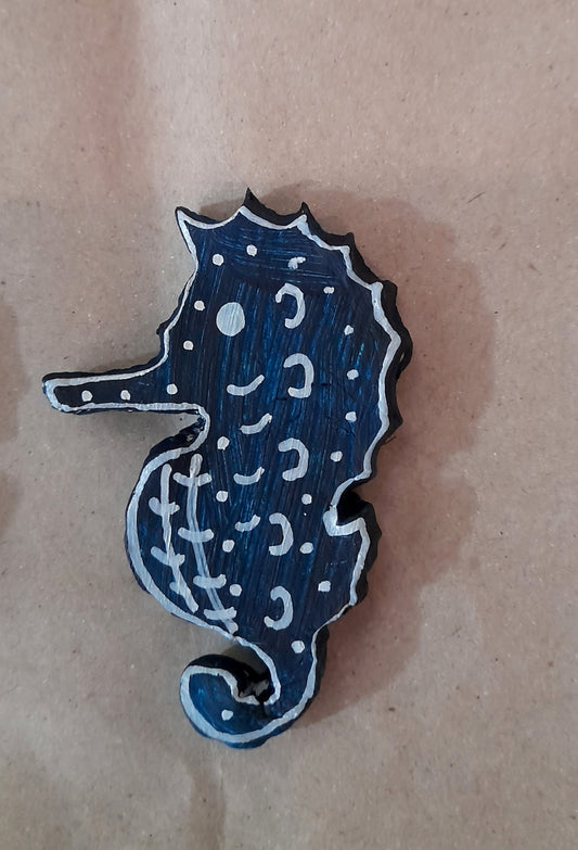 seahorse- deep blue magnet