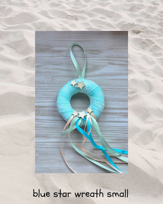blue star wreath small