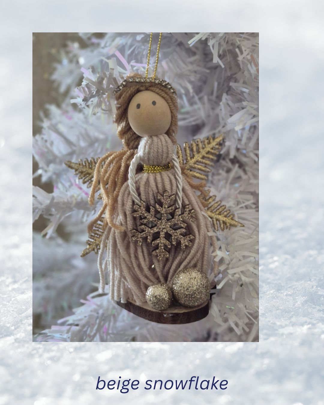 030- beige snowflake
