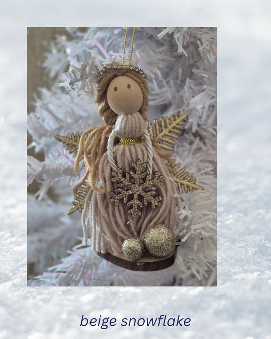 030- beige snowflake