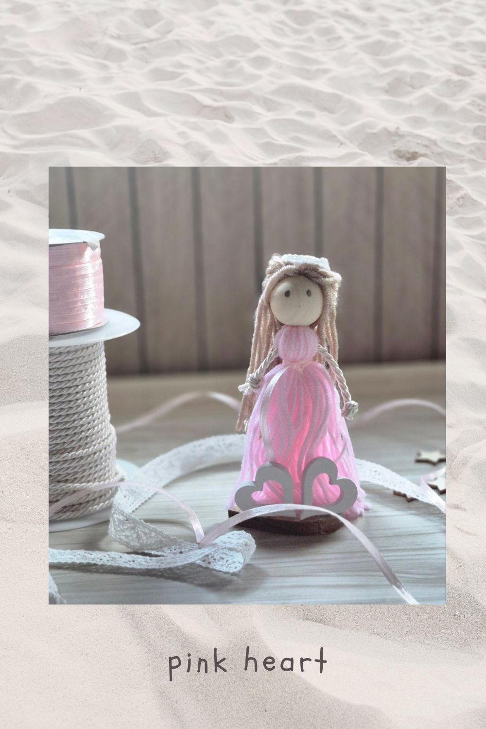 Yarn doll- pink heart