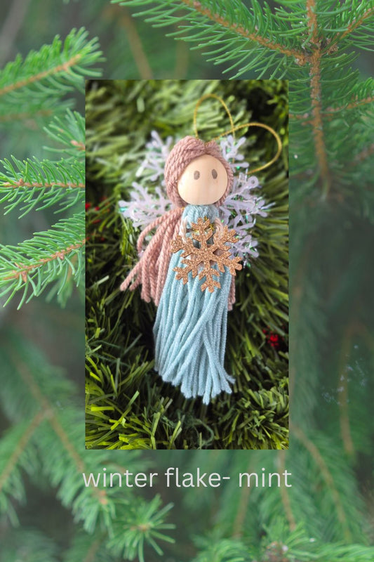 026 - winter flake - mint